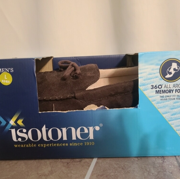 Isotoner slippers - Picture 2 of 3